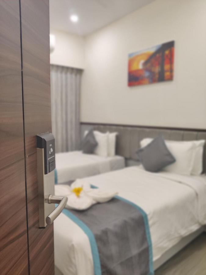 PARK IRIS HOTELS, Bharathi Nagar Vijayawada Bagian luar foto