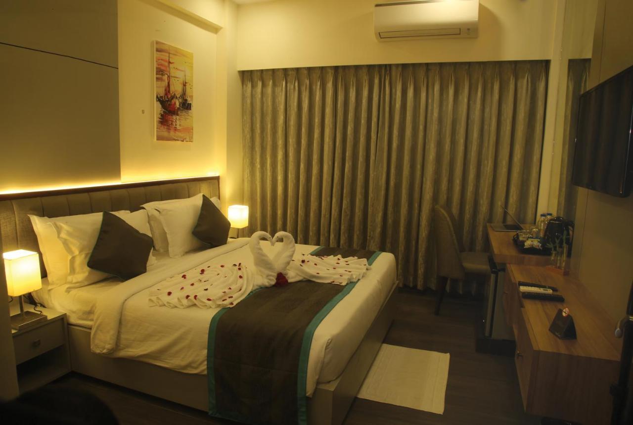 PARK IRIS HOTELS, Bharathi Nagar Vijayawada Bagian luar foto