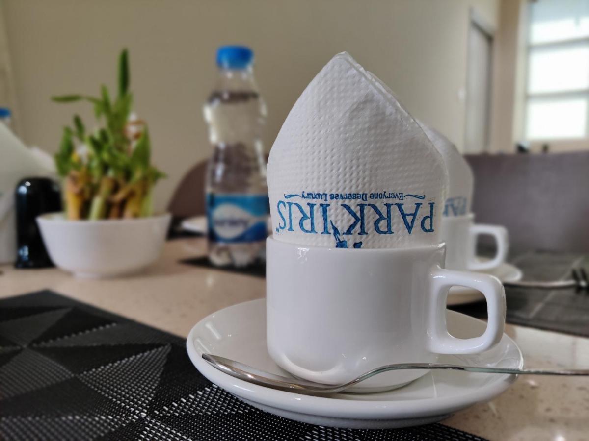 PARK IRIS HOTELS, Bharathi Nagar Vijayawada Bagian luar foto